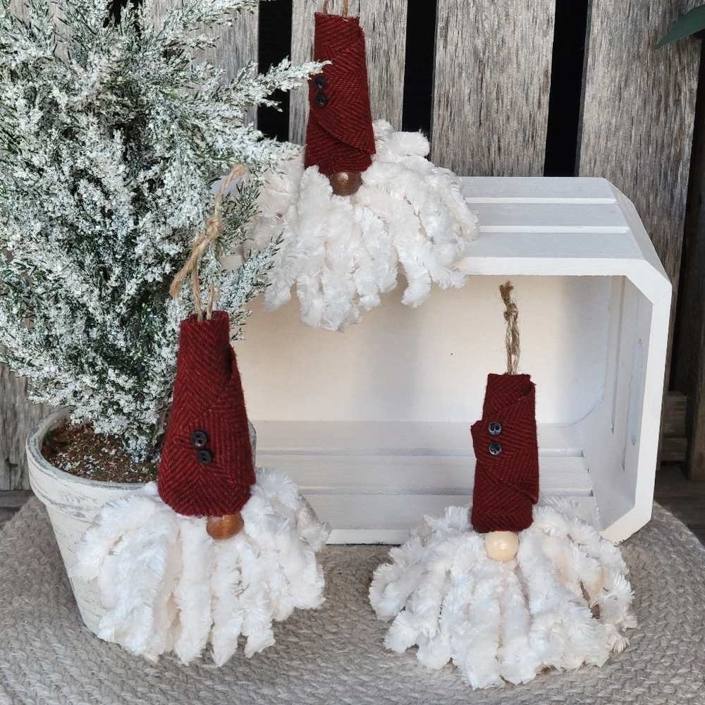Handcrafted fluffy bearded Santa GNOMIE ornaments - Picture 5 of 7
